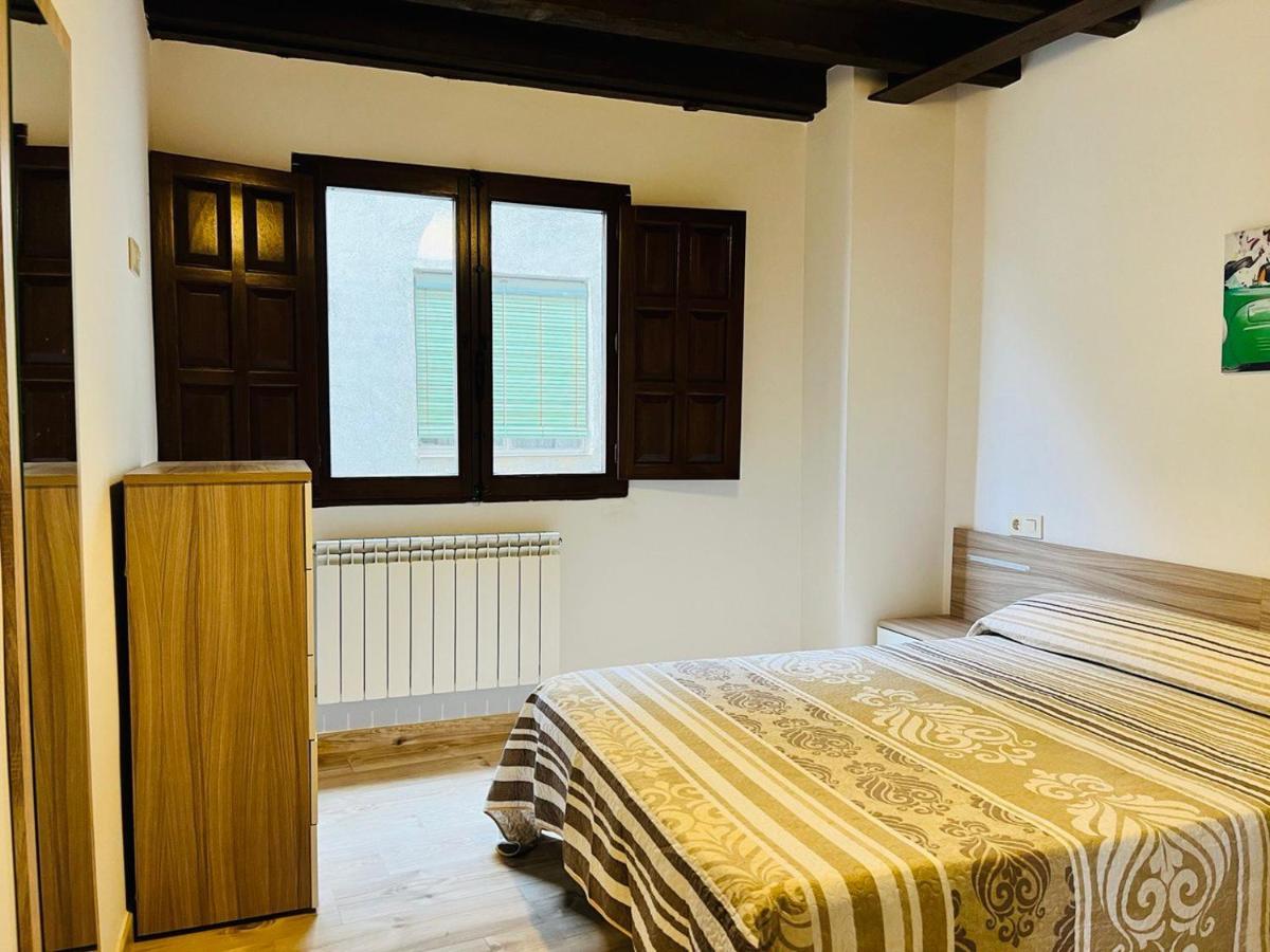 Apartamentos Raices Mogarraz Luaran gambar