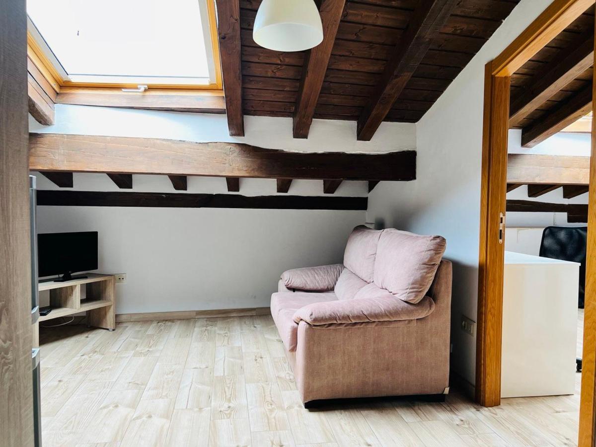 Apartamentos Raices Mogarraz Luaran gambar