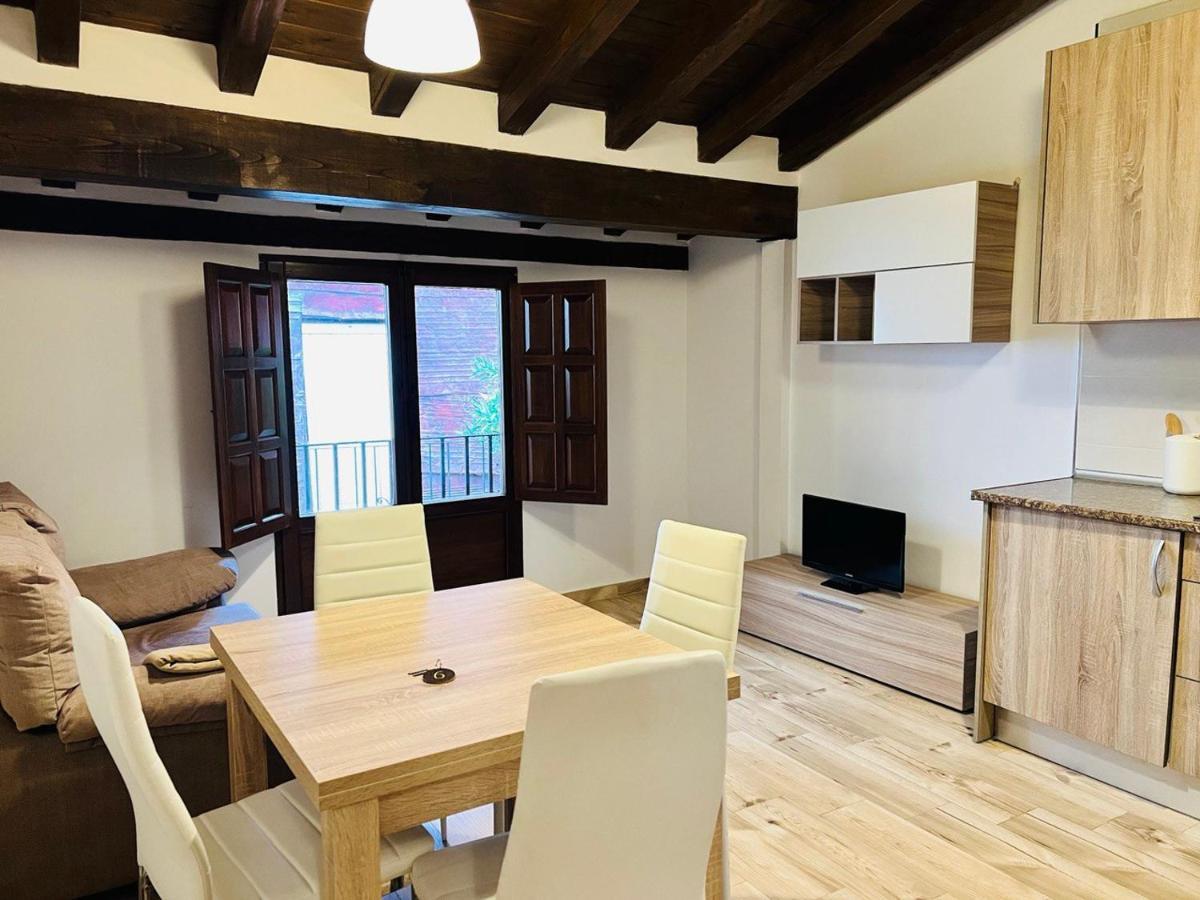 Apartamentos Raices Mogarraz Luaran gambar